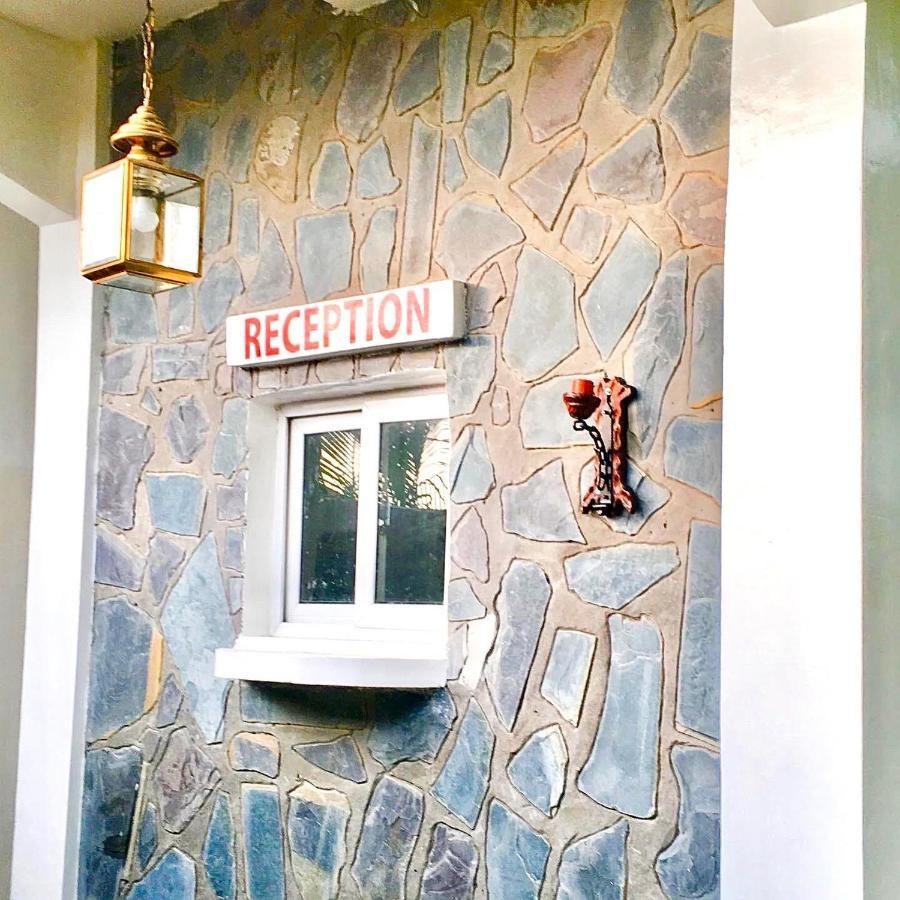 Residence Archange Pointe Noire Bagian luar foto