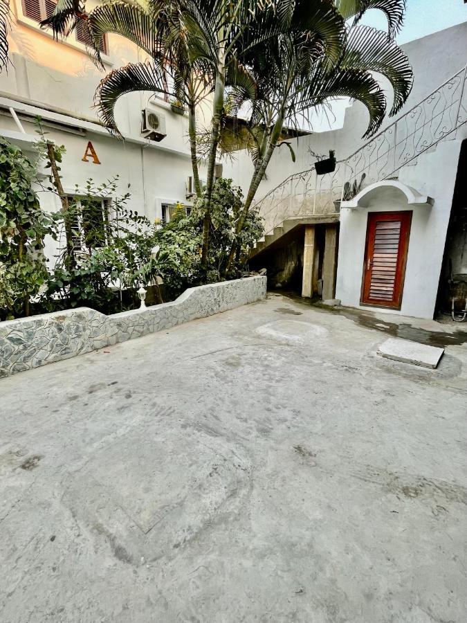 Residence Archange Pointe Noire Bagian luar foto